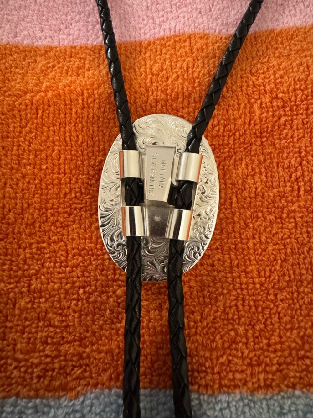 Montana Silversmiths Bolo Tie White Buffalo Turquoise - Picture 4 of 5